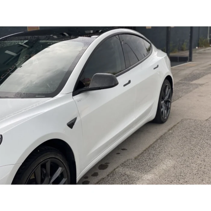 DIY Tonede Ruder Solfilm Til Tesla Model Y